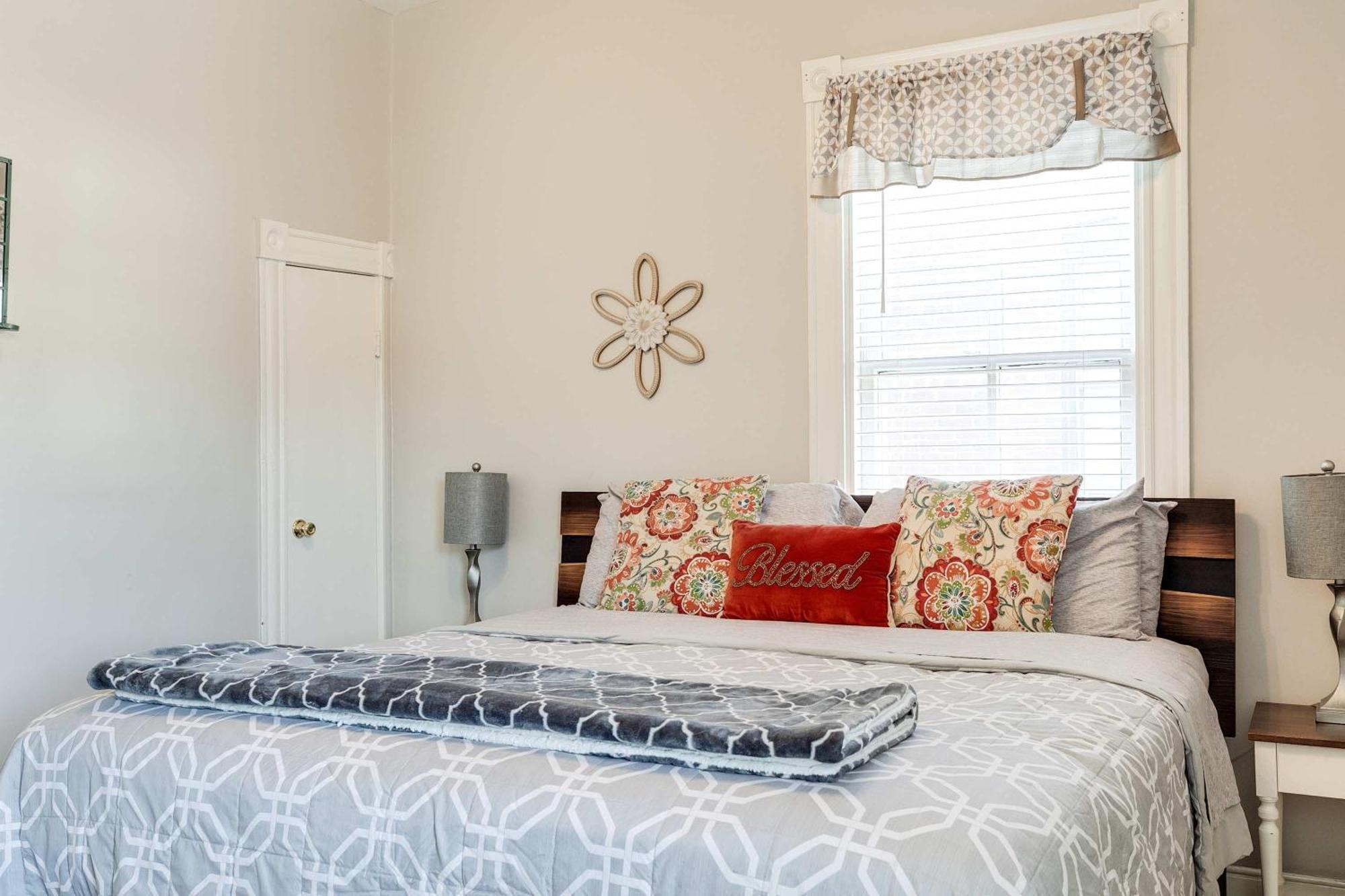 M2 Central Location 2 Mins To Vcu Free Parking Richmond Bagian luar foto