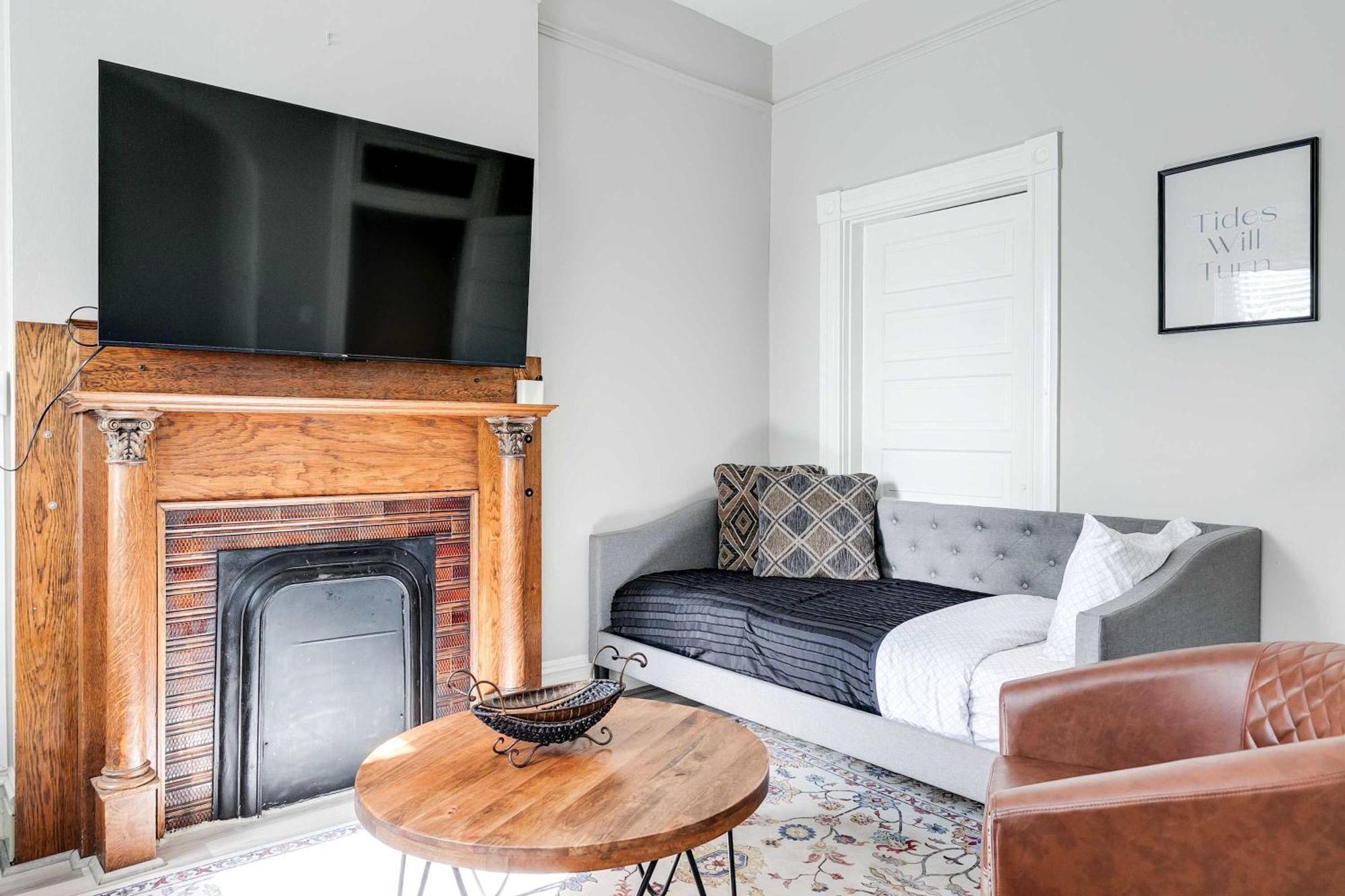 M2 Central Location 2 Mins To Vcu Free Parking Richmond Bagian luar foto