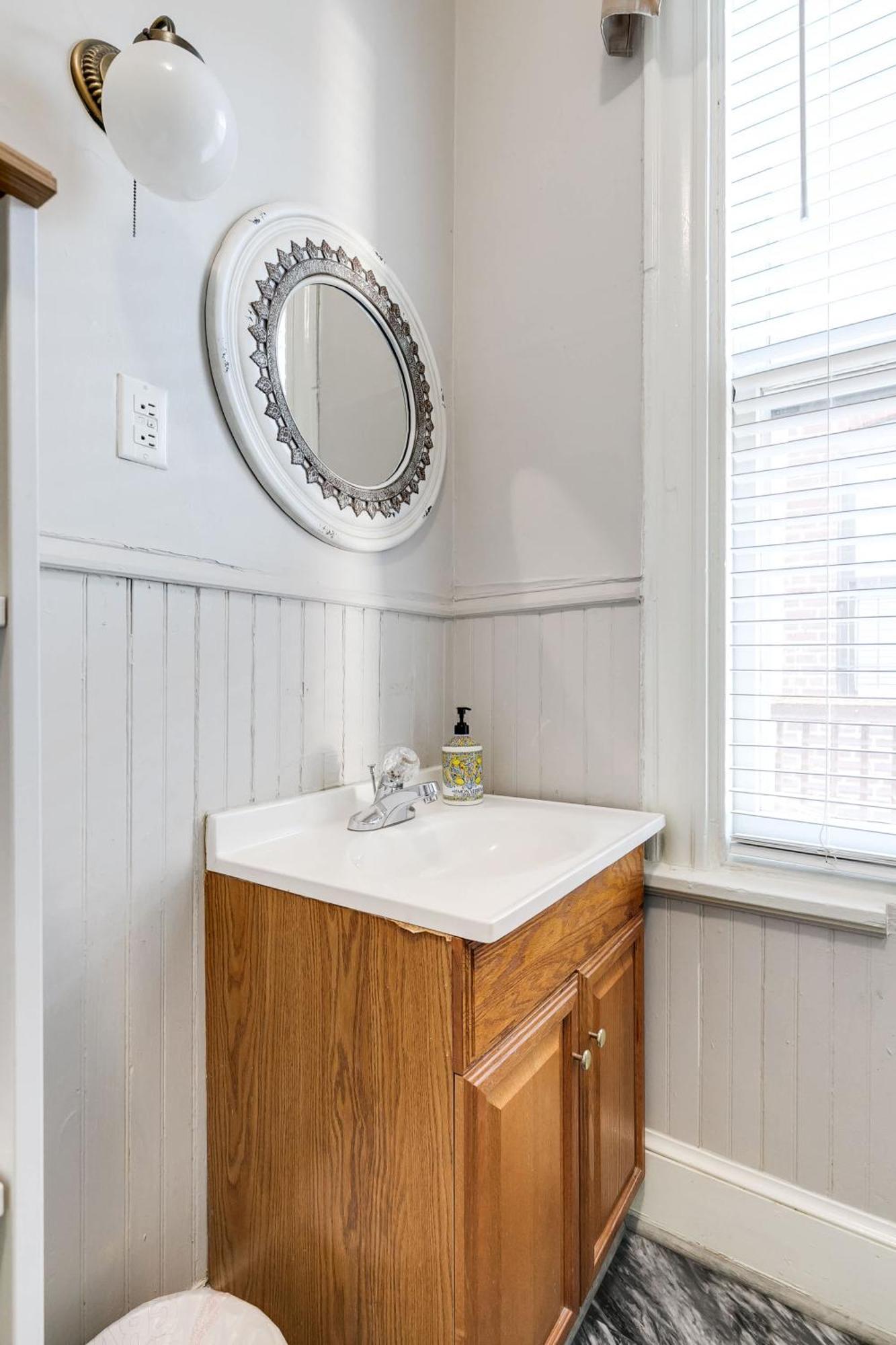 M2 Central Location 2 Mins To Vcu Free Parking Richmond Bagian luar foto